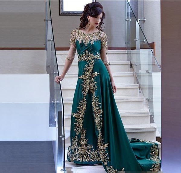 gorgeous emerald green beaded lace appliques o neck a line long sleeve green arabic evening dresses 2017 dubai caftan robe de soiree, Black;red
gorgeous emerald green beaded lace appliques o neck a line long sleeve green arabic evening dresses 2017 dubai caftan robe de soiree, Black;red