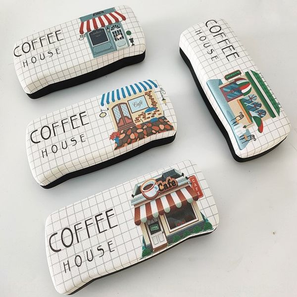cartoon jet-painted small v-bending myopia optical case case myopia glasses box fashion women's frame glasses box
cartoon jet-painted small v-bending myopia optical case case myopia glasses box fashion women's frame glasses box