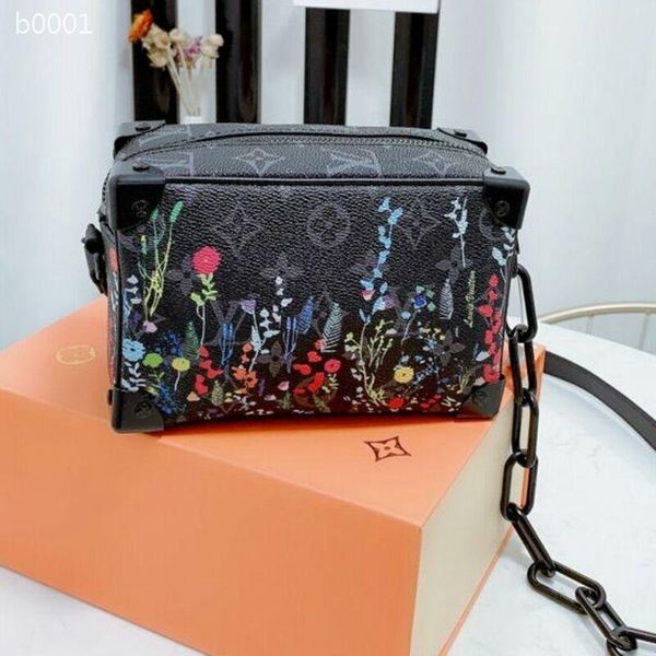 texture vintage famous luxury designer shoulder messenger bag handbag flower canvas women handbag messenger bag zip travel luggage bags
texture vintage famous luxury designer shoulder messenger bag handbag flower canvas women handbag messenger bag zip travel luggage bags