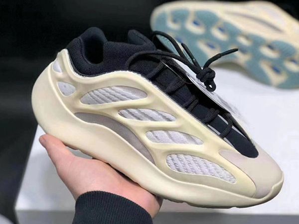 2020 newst release azael 700 v3 designer shoes for sale glows in the dark correct version kanye west men womens running
2020 newst release azael 700 v3 designer shoes for sale glows in the dark correct version kanye west men womens running