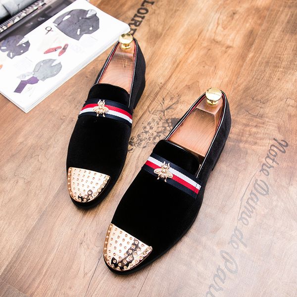 2019 spring new style large size men pointed-toe casual leather shoes nightclub hair stylist corduroy versatile trendy shoes, Black
2019 spring new style large size men pointed-toe casual leather shoes nightclub hair stylist corduroy versatile trendy shoes, Black