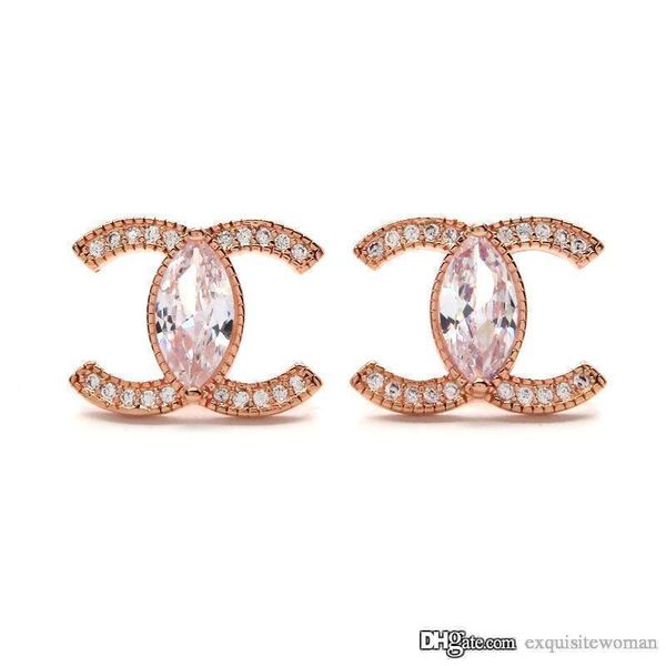 brand designer jewelry woman earrings 2019 european new c letter stud earrings temperament crystal earrings, Golden;silver
brand designer jewelry woman earrings 2019 european new c letter stud earrings temperament crystal earrings, Golden;silver
