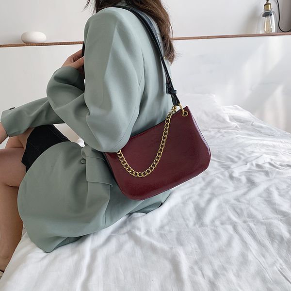 старинные небольшие цепи плечо посланник crossbody сумки женские сумки мода дамы клатч случайные сумки женский кошелек
старинные небольшие цепи плечо посланник crossbody сумки женские сумки мода дамы клатч случайные сумки женский кошелек
