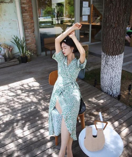 women dress spring / summer 2020 new dress stylish casual loose green floral midi, Black;gray
women dress spring / summer 2020 new dress stylish casual loose green floral midi, Black;gray