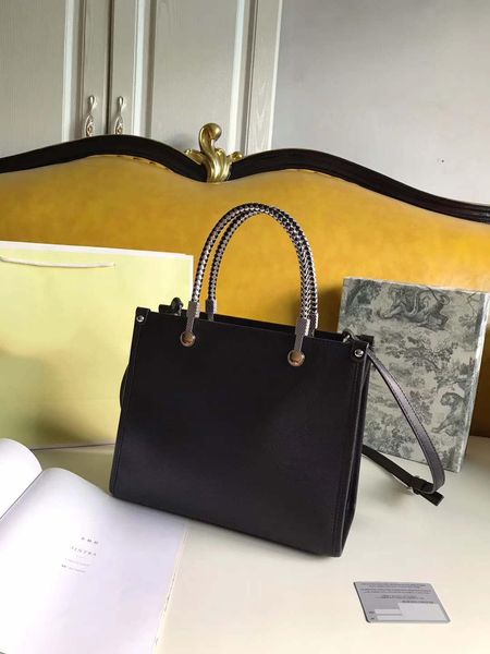 womens designer shoulder bag preppy style luxury handbag brand cross body popular with letter b100677z
womens designer shoulder bag preppy style luxury handbag brand cross body popular with letter b100677z
