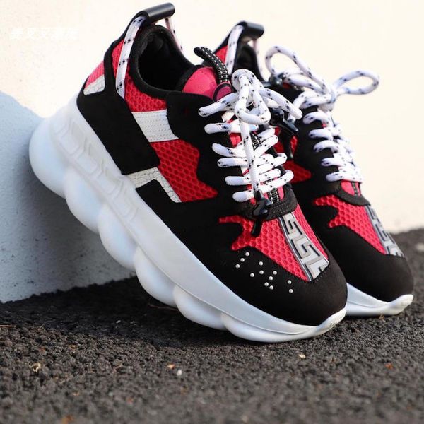2020 new chain reaction mens women casual shoes triple black snow leopard yellow rainbow mesh rubber luxury sports outdoor sneakers dad shoe
2020 new chain reaction mens women casual shoes triple black snow leopard yellow rainbow mesh rubber luxury sports outdoor sneakers dad shoe