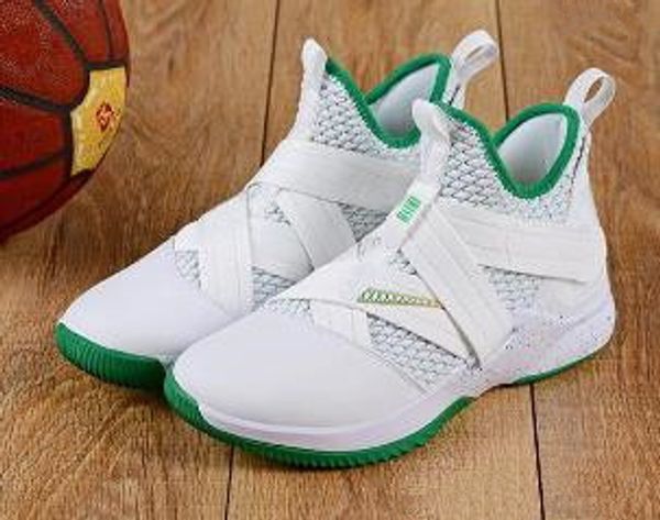 High Quality Athletic Cheap LeBron Soldier 12 Sneakers Basketball Shoes
High Quality Athletic Cheap LeBron Soldier 12 Sneakers Basketball Shoes