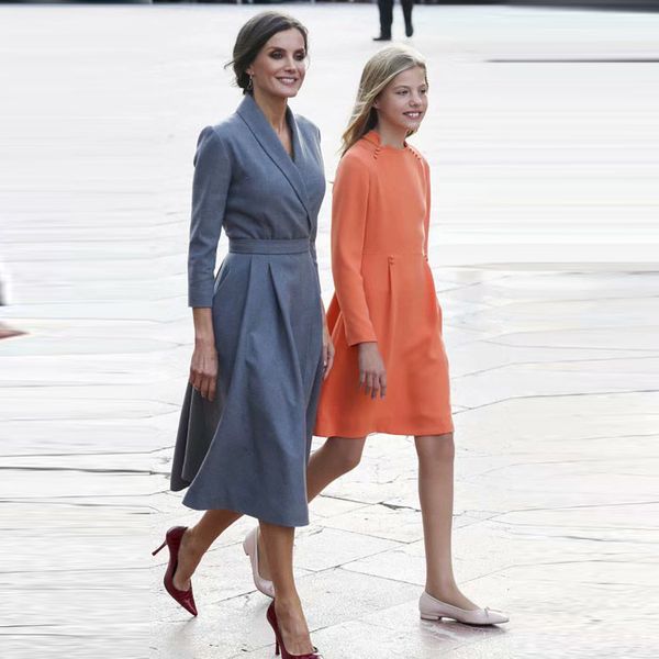 princess kate middleton ladies designer women formal vintage party v neck long sleeve grey slim elegant midi dress, Black;gray
princess kate middleton ladies designer women formal vintage party v neck long sleeve grey slim elegant midi dress, Black;gray