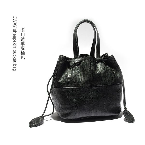 drawstring pleated bag 2020 new genuine leather women bag women's messenger fashion handbag women's shoulder bucket
drawstring pleated bag 2020 new genuine leather women bag women's messenger fashion handbag women's shoulder bucket