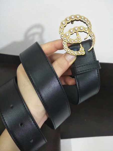 the famous designer of leather belt flat buckle for women and men leather belt design of wholesale and delivery, Black;brown
the famous designer of leather belt flat buckle for women and men leather belt design of wholesale and delivery, Black;brown