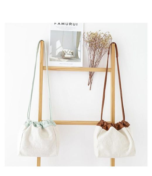 summer cute wild contrast color stitching simple large capacity shoulder bag literary drawstring crossbody bag
summer cute wild contrast color stitching simple large capacity shoulder bag literary drawstring crossbody bag