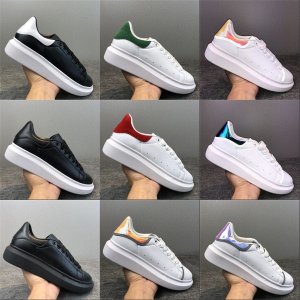 2019 velvet black mens womens casual shoes beautiful platform casual sneakers luxury designers shoes leather solid colors trainer 
2019 velvet black mens womens casual shoes beautiful platform casual sneakers luxury designers shoes leather solid colors trainer