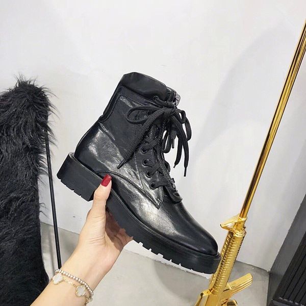 luxury designer winter women shoes snow ankle boots lace up black round toe ladies botas motorcycle
luxury designer winter women shoes snow ankle boots lace up black round toe ladies botas motorcycle