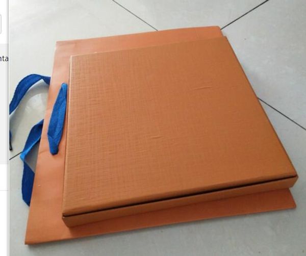 wholesale price fashion 2020 scarf box with special paper bag and 3-piece gift bag set
wholesale price fashion 2020 scarf box with special paper bag and 3-piece gift bag set