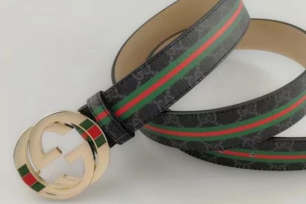 2020 designers belt for men luxury cowhide women genuine leather metal smooth buckle strap belts ceinture homme feamle cintos, Silver
2020 designers belt for men luxury cowhide women genuine leather metal smooth buckle strap belts ceinture homme feamle cintos, Silver