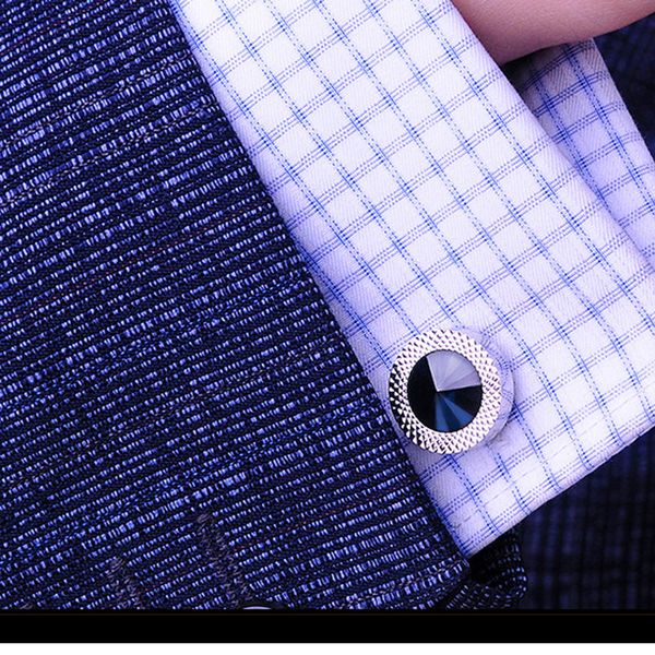 2 pair fashion men round rhinestone copper cufflinks for wedding party gifts, Silver
2 pair fashion men round rhinestone copper cufflinks for wedding party gifts, Silver