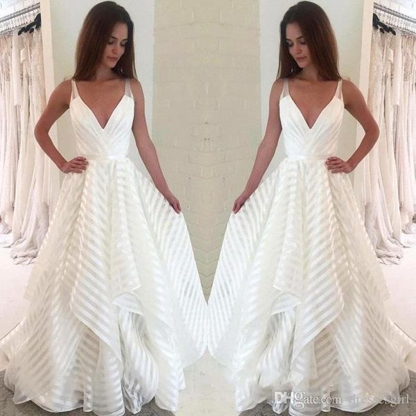 2019 deep v neck spaghetti wedding dress tiers stripes tulle backless simple bridal gown robe de mariee custom, White
2019 deep v neck spaghetti wedding dress tiers stripes tulle backless simple bridal gown robe de mariee custom, White