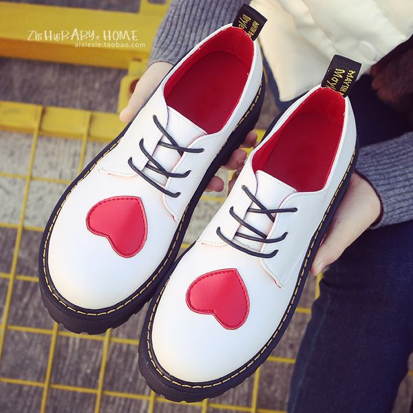 british style heart pattern brogue shoes woman black/white leather oxford derby shoes lace up platform creeper woman y120
british style heart pattern brogue shoes woman black/white leather oxford derby shoes lace up platform creeper woman y120
