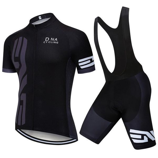 2020 pro uci team men dna cycling jersey set mtb bicycle clothes summer quick dry road bike jersey cycling sportswear ropa ciclismo y022, Black;red
2020 pro uci team men dna cycling jersey set mtb bicycle clothes summer quick dry road bike jersey cycling sportswear ropa ciclismo y022, Black;red