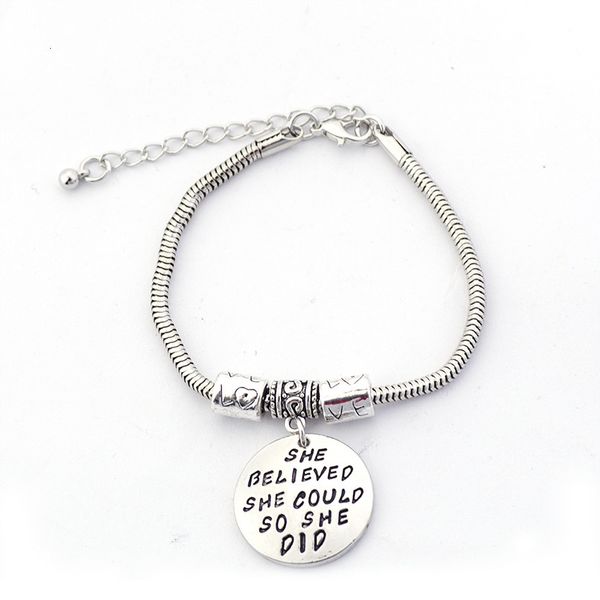 ornaments alloy letter lettering bracelet family gift hand decorate, Golden;silver
ornaments alloy letter lettering bracelet family gift hand decorate, Golden;silver