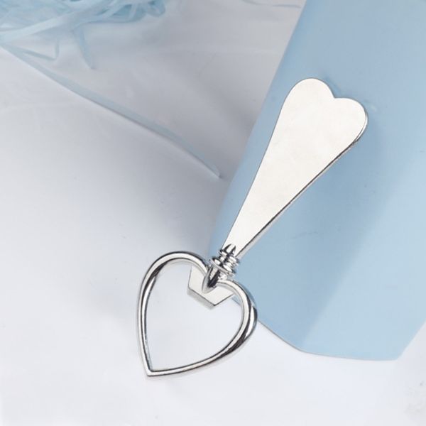 2019 europe and the new love metal three-dimensional creative beer bottle opener keychain, Silver
2019 europe and the new love metal three-dimensional creative beer bottle opener keychain, Silver