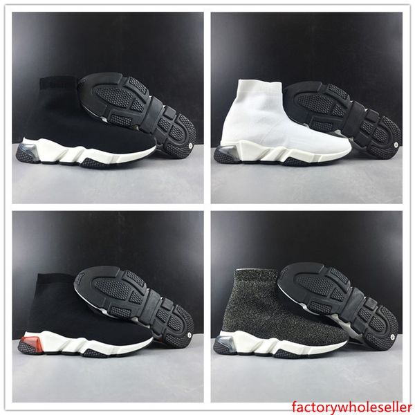 2019 paris triple s 17fw sock shoes fashion black white grey red luxury fly knitting designer mens women sports casual shoes
2019 paris triple s 17fw sock shoes fashion black white grey red luxury fly knitting designer mens women sports casual shoes