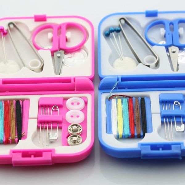 20pcs/set portable travel sewing box kitting needles tools quilting thread stitching embroidery craft sewing kits home organizer, Black
20pcs/set portable travel sewing box kitting needles tools quilting thread stitching embroidery craft sewing kits home organizer, Black