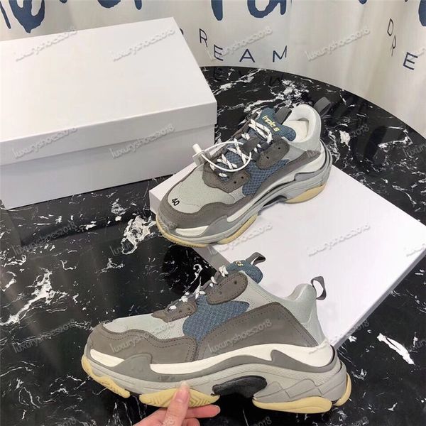 2018 Новое Высочайшее Качество Triple S 2.0 Плюс Мужские женские Бренды Модного Дизайна
2018 Новое Высочайшее Качество Triple S 2.0 Плюс Мужские женские Бренды Модного Дизайна