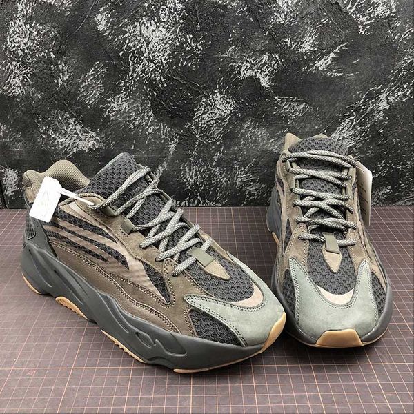 700 v2 mauve lime green womens mens basketball sports shoes kanye west 700s men ladies sports sneakers
700 v2 mauve lime green womens mens basketball sports shoes kanye west 700s men ladies sports sneakers