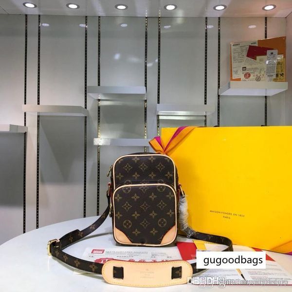 lovuitto designers monograms amazone shoulder bag m45236 brown crossbody canvas angle cliff shoulder bag size:20x15x10cm
lovuitto designers monograms amazone shoulder bag m45236 brown crossbody canvas angle cliff shoulder bag size:20x15x10cm