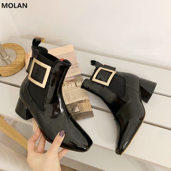 molan brand designer 2019 winter fashion black luxury metal buckle decoration short leather ankle boots elastic band women shoes
molan brand designer 2019 winter fashion black luxury metal buckle decoration short leather ankle boots elastic band women shoes