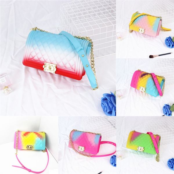 2020 shoulder small square pvc color women's shoulder bag casual cross diamond small square bag
2020 shoulder small square pvc color women's shoulder bag casual cross diamond small square bag