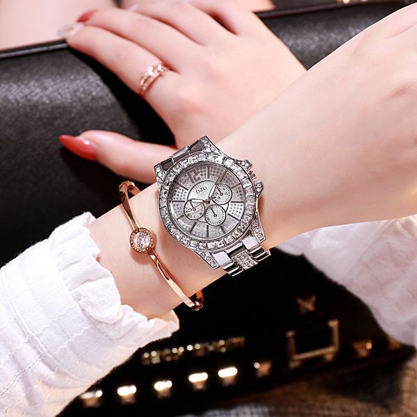 new gold three-color quartz watch fashion casual fake three-eye six-pin crystal alloy watch womens watch, Slivery;brown
new gold three-color quartz watch fashion casual fake three-eye six-pin crystal alloy watch womens watch, Slivery;brown