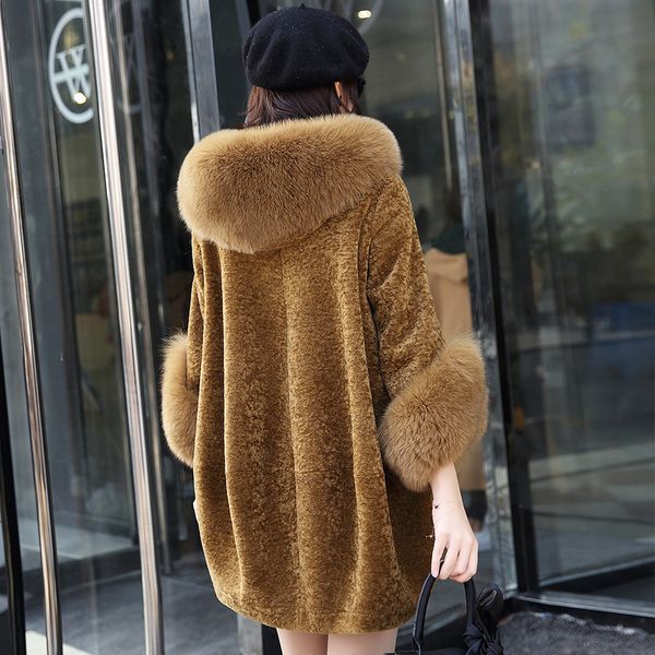 fox fur collar winter real fur coat women clothes 2019 sheep shearing 100% wool jacket korean loose manteau femme a036 kj3489 dt191029, Black
fox fur collar winter real fur coat women clothes 2019 sheep shearing 100% wool jacket korean loose manteau femme a036 kj3489 dt191029, Black