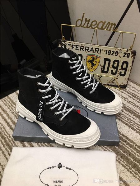 2019prada designers black leather trim saffiano sneaker shoes with original box, Blue;gray
2019prada designers black leather trim saffiano sneaker shoes with original box, Blue;gray