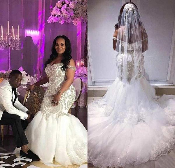 luxurious crystals beaded mermaid wedding dresses 2020 plus size african off shoulder appliqued lace court train backless bridal gown al6014, White
luxurious crystals beaded mermaid wedding dresses 2020 plus size african off shoulder appliqued lace court train backless bridal gown al6014, White