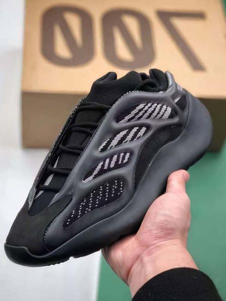 2020 new 700 v3 gid azael black white mens womens running shoes sports designer sneakers kanye west shoes 36-45 
2020 new 700 v3 gid azael black white mens womens running shoes sports designer sneakers kanye west shoes 36-45