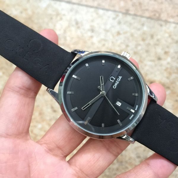 selling fashion noble and generous 43mm large dial men's watch luxury stainless steel leather luxury men's brand quartz wa, Slivery;brown
selling fashion noble and generous 43mm large dial men's watch luxury stainless steel leather luxury men's brand quartz wa, Slivery;brown