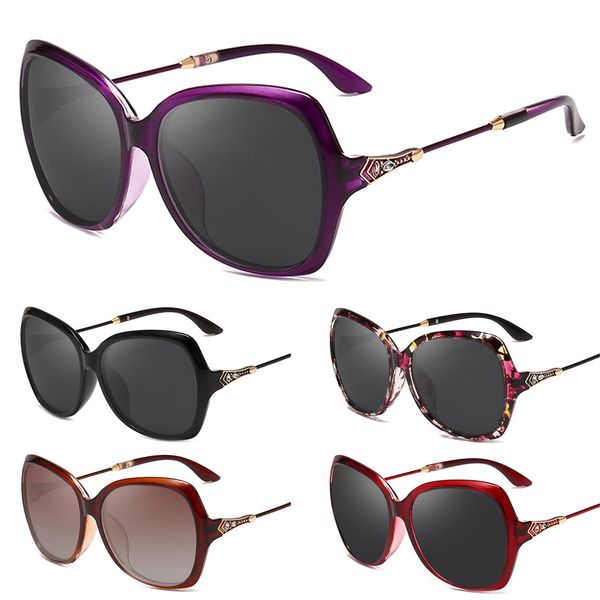 womens retro sun glasses polarized crystal ladies brand sunglasses eyewear for women female, White;black
womens retro sun glasses polarized crystal ladies brand sunglasses eyewear for women female, White;black
