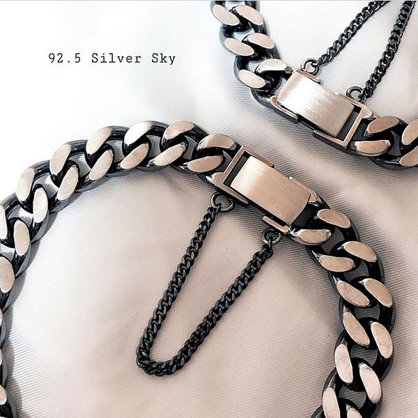 stainless steel double layer charm bracelet men silver chains bracelet wholesale chian on hand gifts for accessories hip hop, Black
stainless steel double layer charm bracelet men silver chains bracelet wholesale chian on hand gifts for accessories hip hop, Black