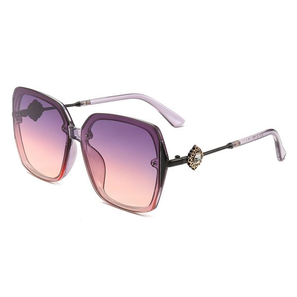 7 color women fashion pc lens sunglasses big box metal frame sunglasses gradient shade ladies summer essential, White;black
7 color women fashion pc lens sunglasses big box metal frame sunglasses gradient shade ladies summer essential, White;black