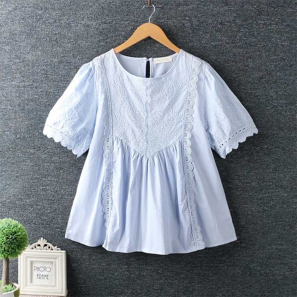 2020 new summer sweet fresh short-sleeved cotton embroidery blouse loose women shirt top, White
2020 new summer sweet fresh short-sleeved cotton embroidery blouse loose women shirt top, White