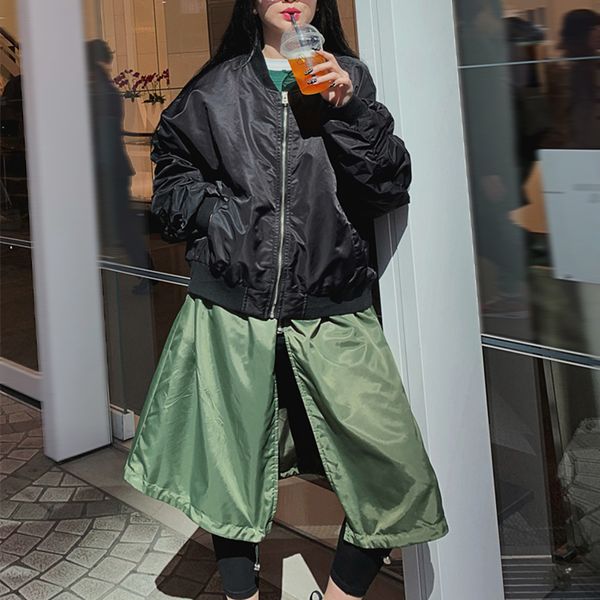 2019 new spring summer stand collar long sleeve black hit color loose hem vent jacket women coat fashion tide r187, Black;brown
2019 new spring summer stand collar long sleeve black hit color loose hem vent jacket women coat fashion tide r187, Black;brown