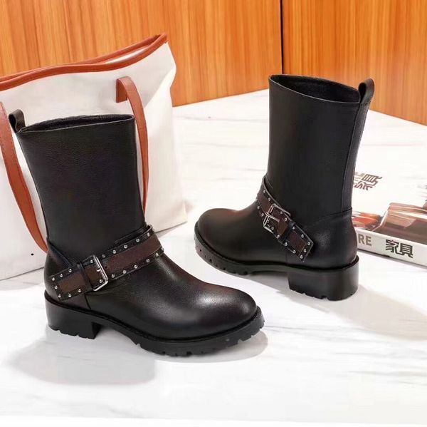 designer women's booties brand women's ankle boots low rivet decorative leather women's boots designer female martin boots, Black
designer women's booties brand women's ankle boots low rivet decorative leather women's boots designer female martin boots, Black