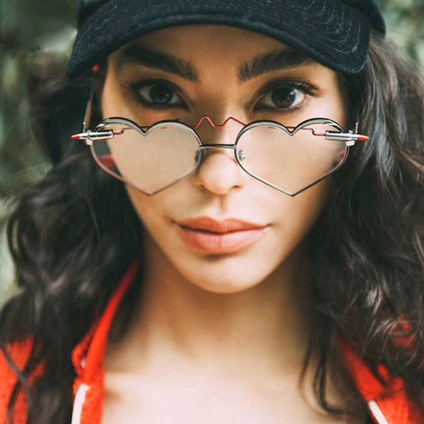 rfolve fashion heart sunglasses women brand alloy eyewear frame sun glasses women anti-uv goggles ladies shades gafas r129, White;black
rfolve fashion heart sunglasses women brand alloy eyewear frame sun glasses women anti-uv goggles ladies shades gafas r129, White;black