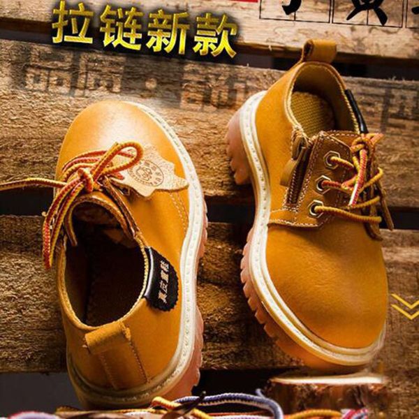 autumn and winter new children' shoes british style girls single shoes fashion boy leather children, Black;grey
autumn and winter new children' shoes british style girls single shoes fashion boy leather children, Black;grey