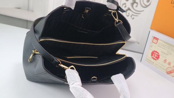 m41046 leather classic fashion handbag card bag zero wallet men's and women's backpacks single shoulder bag m41046
m41046 leather classic fashion handbag card bag zero wallet men's and women's backpacks single shoulder bag m41046