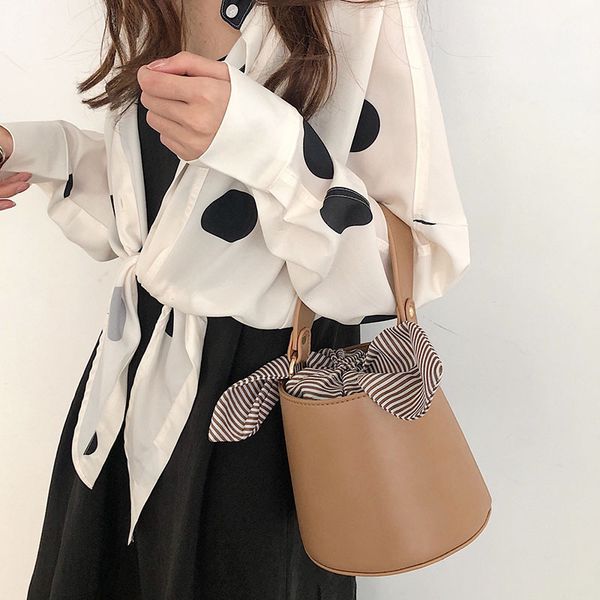 bag female new simple portable women's small bag shoulder messenger retro bucket
bag female new simple portable women's small bag shoulder messenger retro bucket