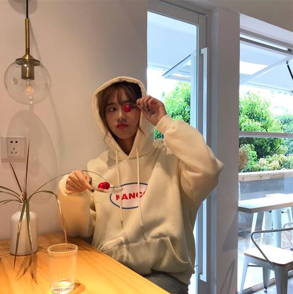 autumn and winter new loose letter printing plus velvet hooded thick sweatshirt, Black
autumn and winter new loose letter printing plus velvet hooded thick sweatshirt, Black