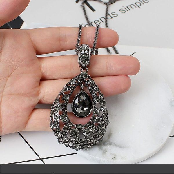 2019 большие капли воды кристалл темперамент корейский дикий аксессуары декоративные свитер цепи кулон длинное ожерелье аксессуары, Silver 
2019 большие капли воды кристалл темперамент корейский дикий аксессуары декоративные свитер цепи кулон длинное ожерелье аксессуары, Silver